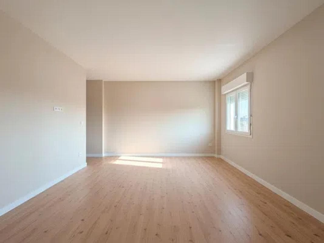 Venta de piso en Avenida Cortes de Aragón, 6, Pinseque
photo 3