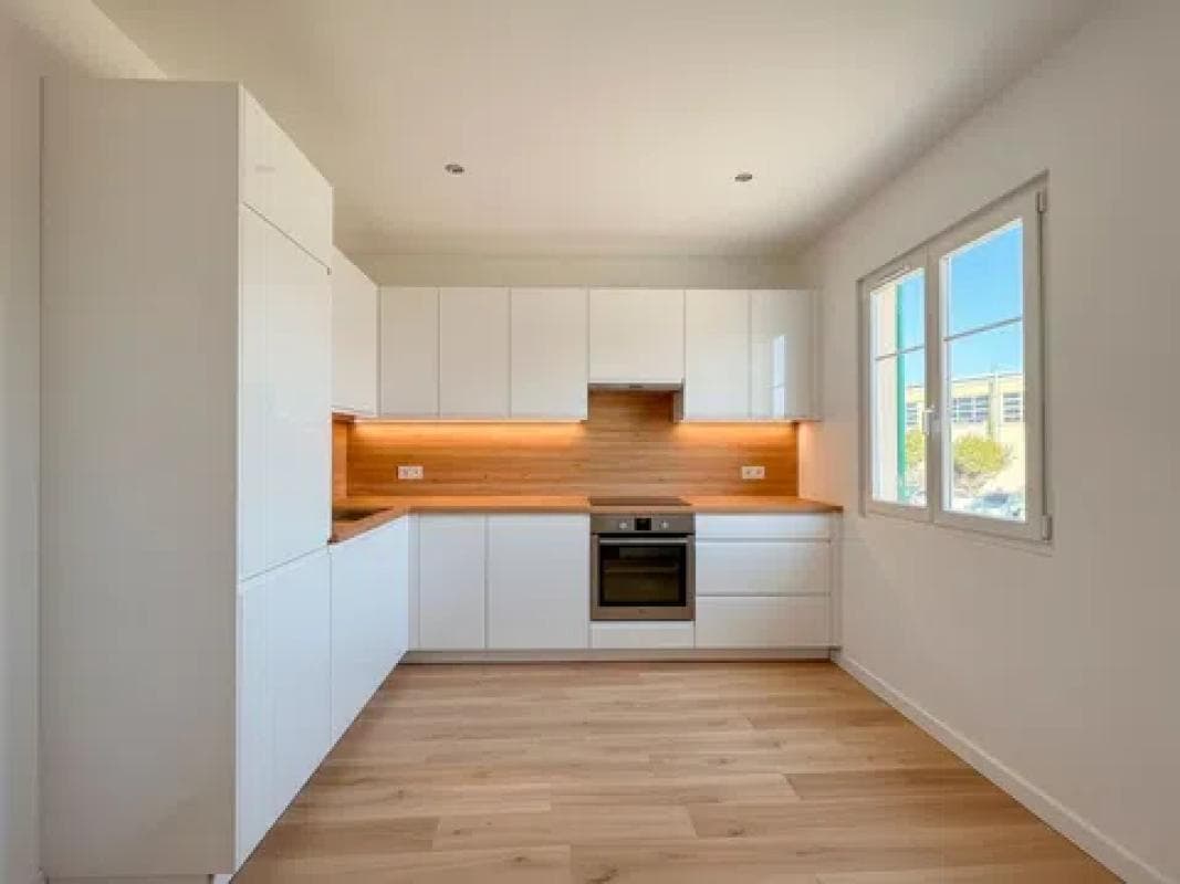 Venta de piso en Avenida Cortes de Aragón, 6, Pinseque
photo 3