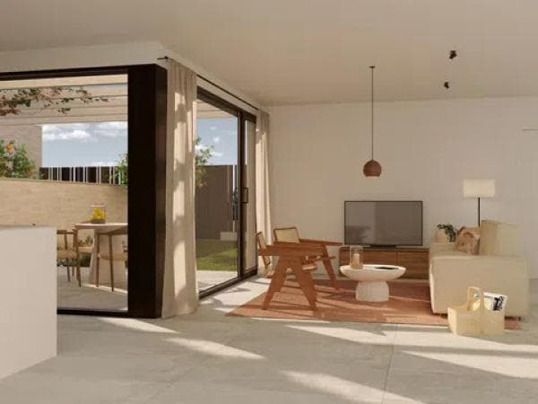 Chalet pareado en calle Emperador Vespasiano s/n thumbnail 2
