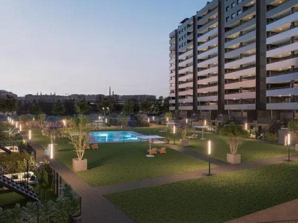 Venta de piso en Avenida de Cataluña s/n, Zaragoza
thumbnail 1