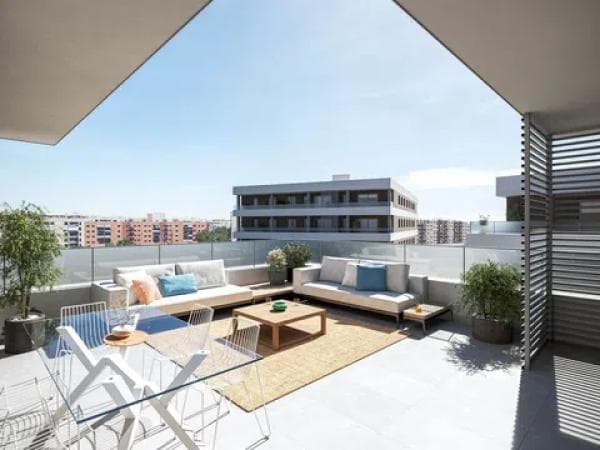 Venta de piso en Camino Épila, 27, Zaragoza
thumbnail 1