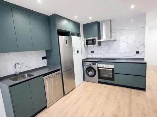 Venta de piso en Calle Las Delicias, 15, Zaragoza
thumbnail 1