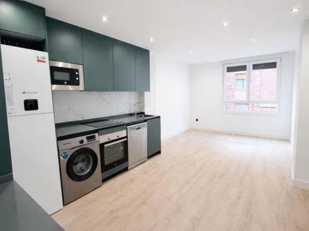 Venta de piso en Calle Las Delicias, 15, Zaragoza
photo 3
