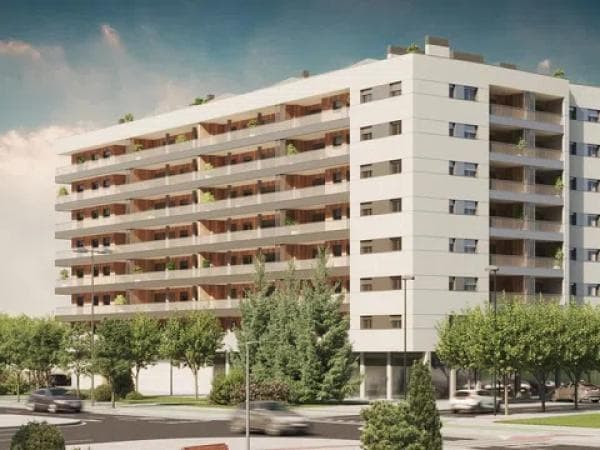 Venta de piso en Avenida Súper Mario Bros s/n, Zaragoza
thumbnail 1