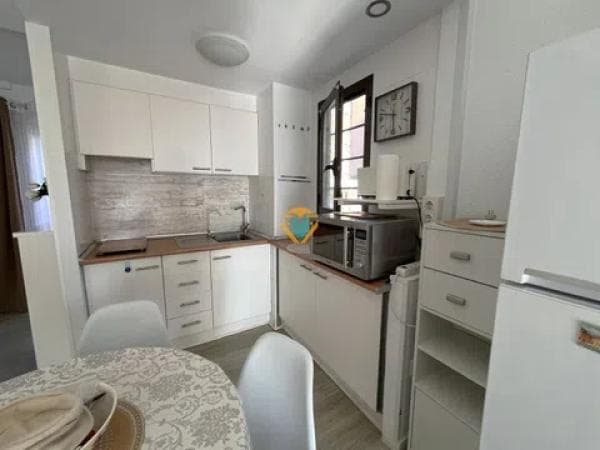 Sprzedaż mieszkania w Barrio Zona Sierra Helada, Benidorm
photo 1