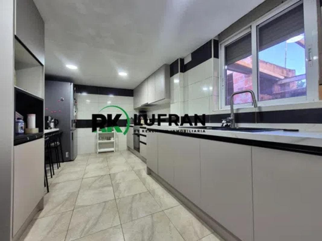 Venta de piso en Barrio La Florida Portazgo, Alicante / Alacant
photo 2