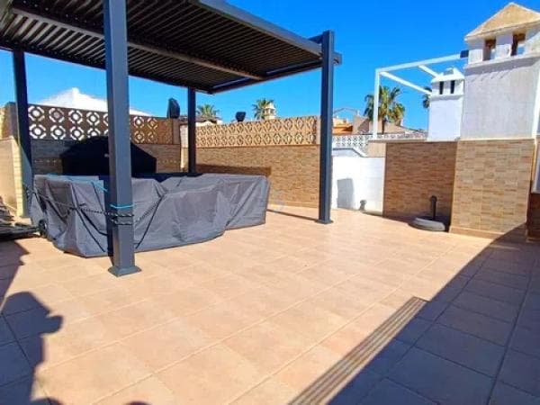 Продажа квартиры на Barrio Zona los Frutales, Торревьеха
photo 1