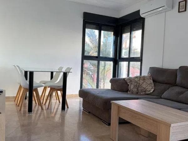 Venta de piso en Barrio Altabix, Elche / Elx
thumbnail 1