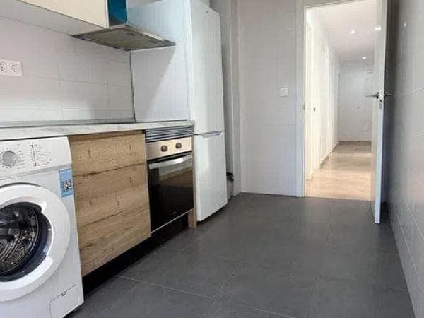 Venta de piso en Barrio Altabix, Elche / Elx
thumbnail 2