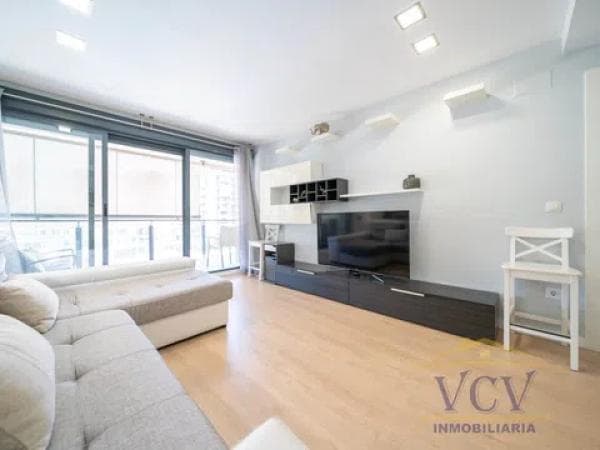 Venta de piso en Maestro José Garberí Serrano, Alicante / Alacant
thumbnail 2