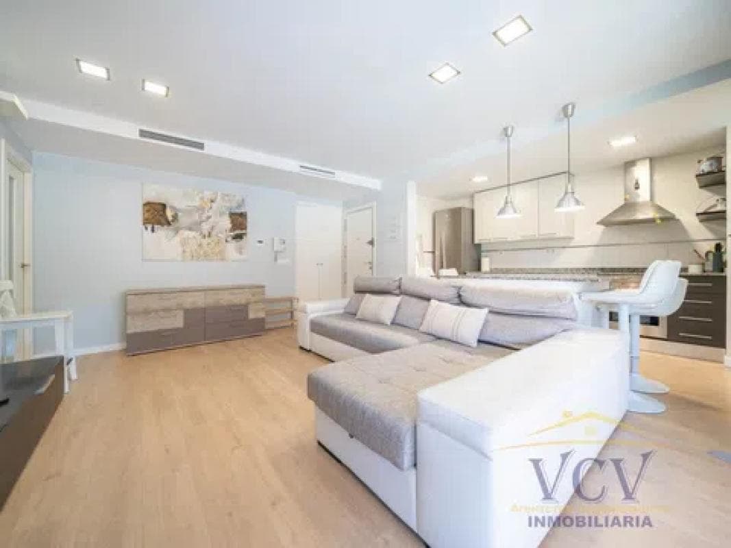 Venta de piso en Maestro José Garberí Serrano, Alicante / Alacant
photo 5