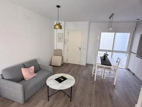 Estudio en venta en Calle Diego de Vergara, Málaga thumbnail 2