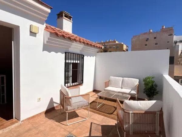 Duplex for sale on Barrio Victoria Eugenia, Málaga thumbnail 1