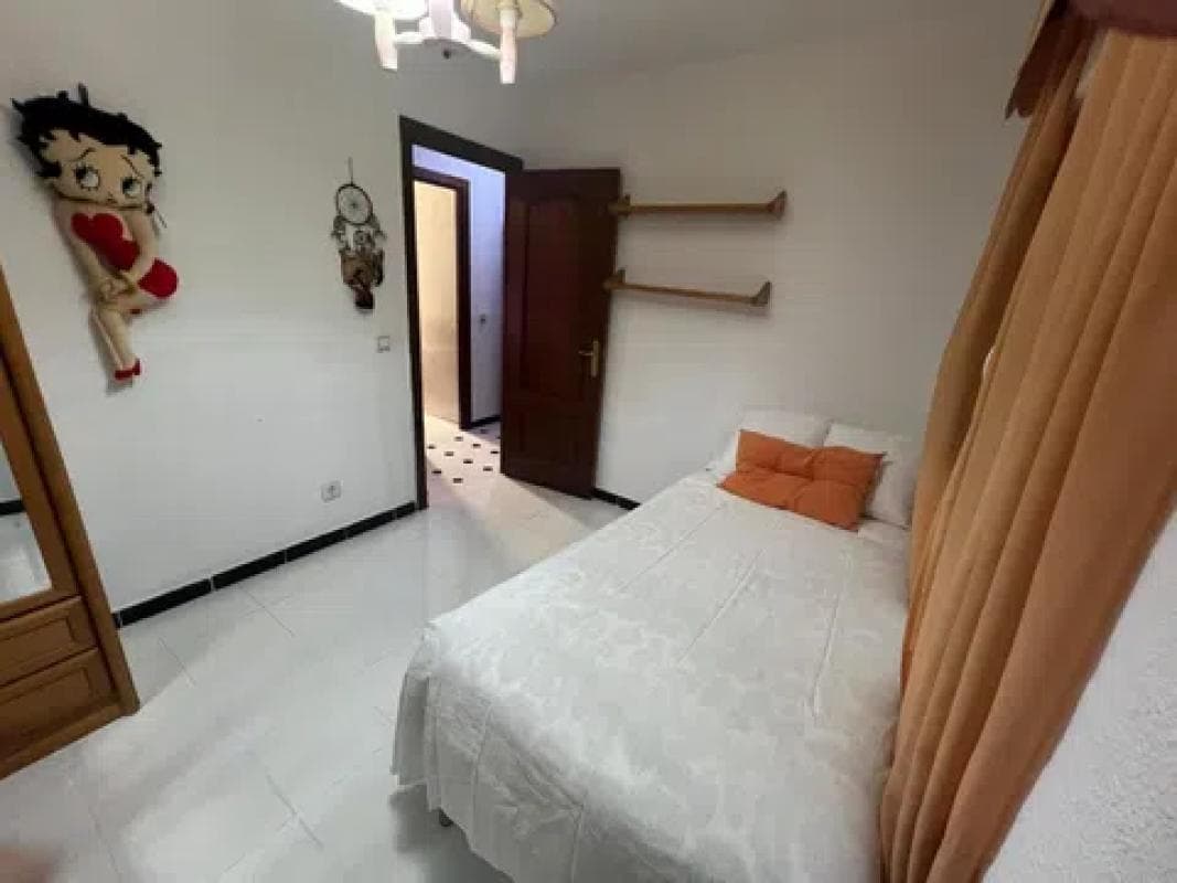 Sale of apartment in Barrio Vistafranca, Málaga
photo 5