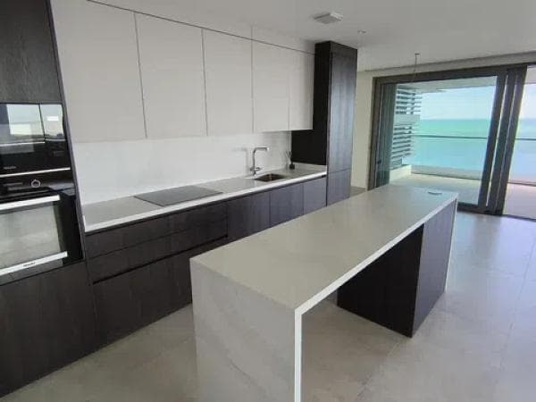 Venta de piso en Calle Pacífico, Málaga
thumbnail 2