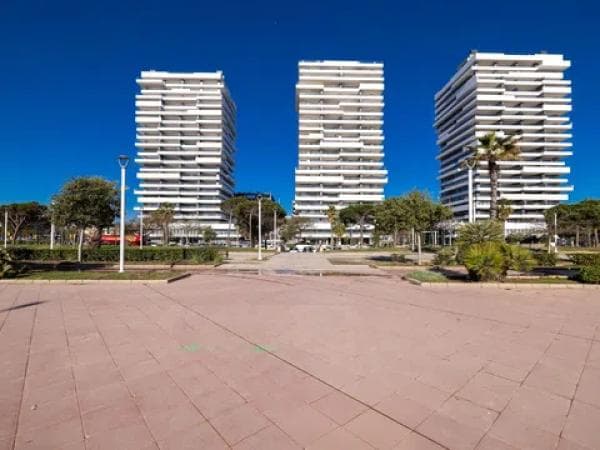 Venta de piso en Calle Pacífico, Málaga
photo 1