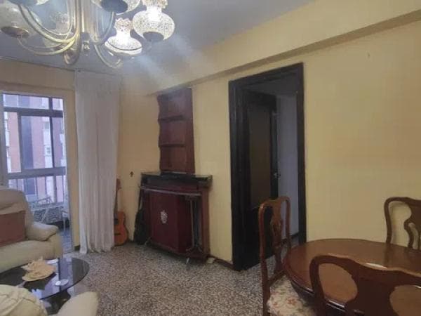 Sale of flat in Calle Venegas, 10, Málaga
photo 1