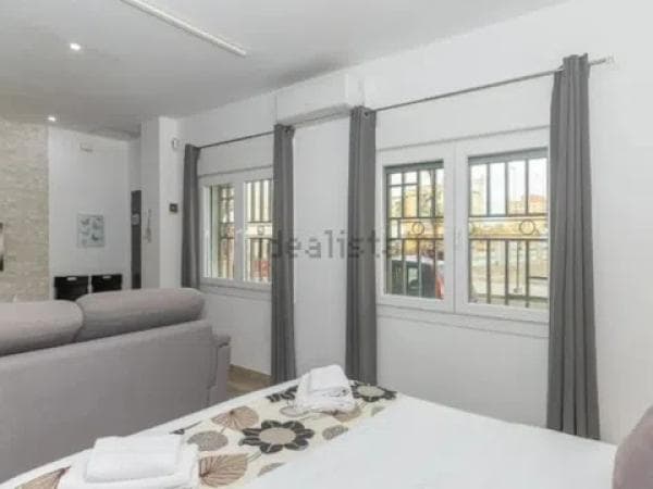 Estudio en venta en Carril de la Cordobesa, Málaga thumbnail 2