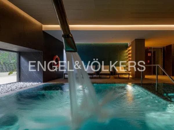 Venta de piso en Barrio Pacífico, Málaga
photo 1
