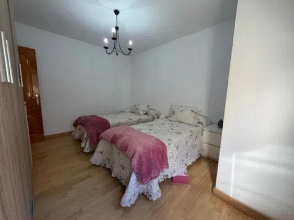 Sale of flat in Calle Héroe de Sostoa, 200, Málaga
thumbnail 1