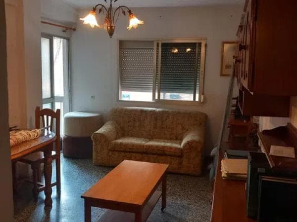 Sale of flat in Calle balazon, 4, Málaga
thumbnail 1