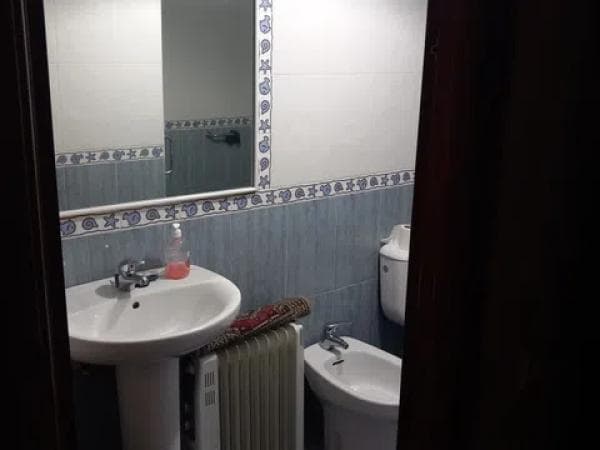 Sale of flat in Calle balazon, 4, Málaga
thumbnail 2