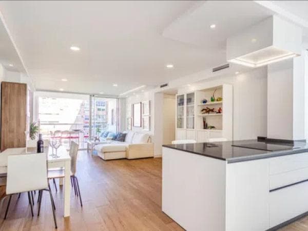 Sale of flat in Plaza Mozart, 3 , 5-H, Málaga
thumbnail 1