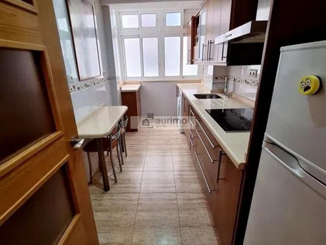 Продажа квартиры на Barrio Vistafranca, Малага
photo 3