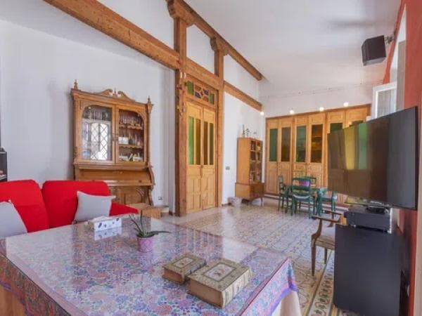 Duplex for sale on Calle dos Aceras, Málaga thumbnail 2