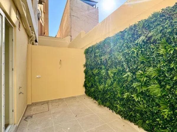 Duplex for sale on Calle San Millán, Málaga thumbnail 1