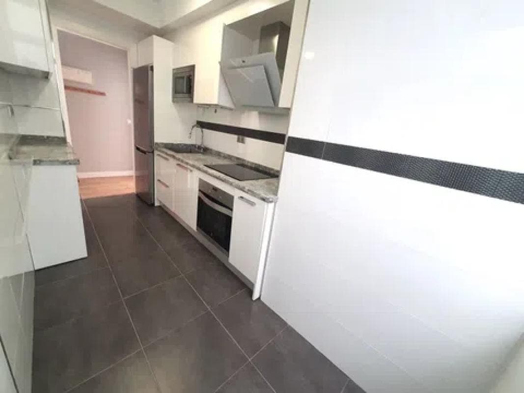 Sprzedaż mieszkania w Barrio Perchel sur - El Bulto, Málaga
photo 4