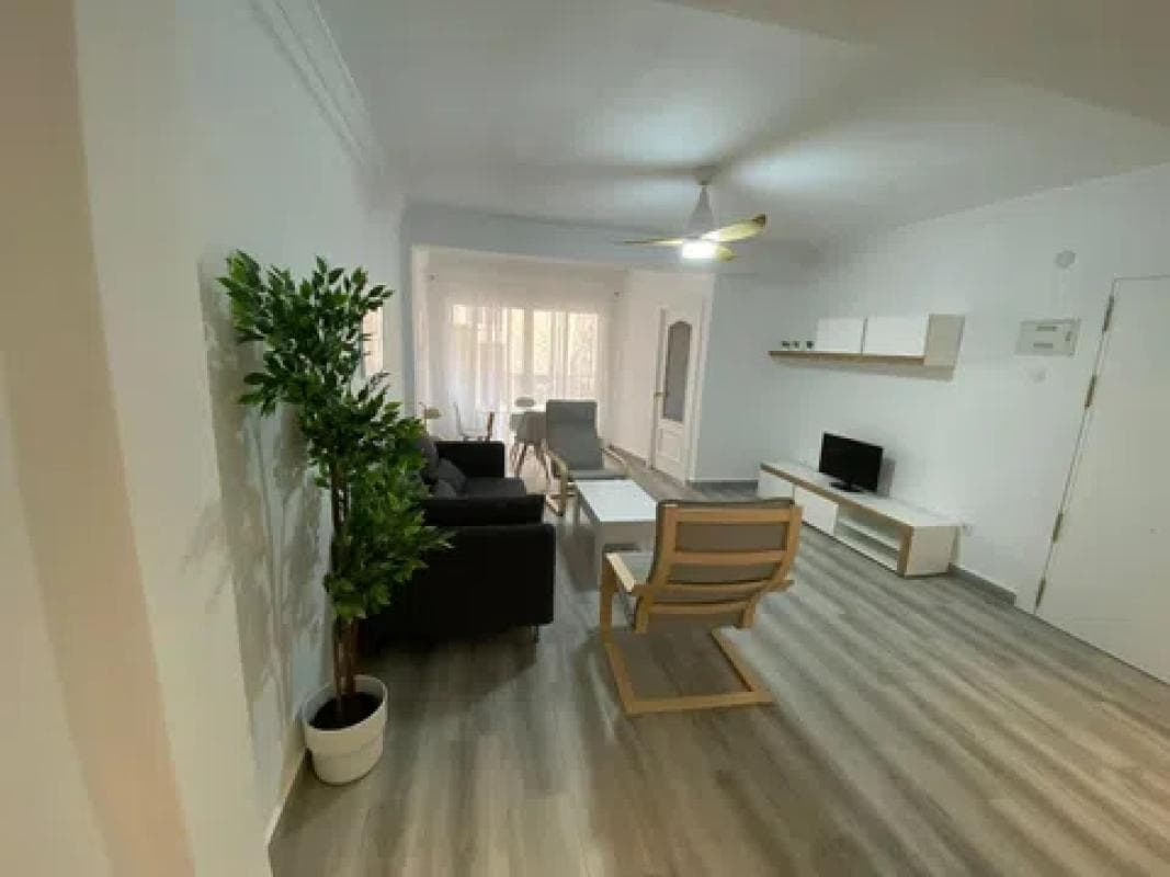 Продажа квартиры на Calle Juan de Herrera, 40, Малага
photo 3