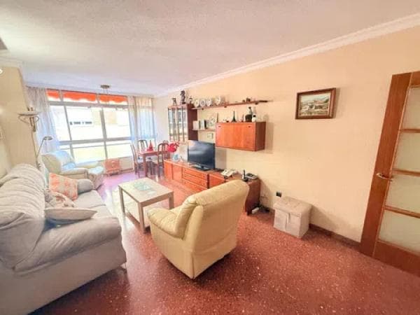 Venta de piso en Barrio Olletas - Sierra Blanquilla, Málaga
photo 1