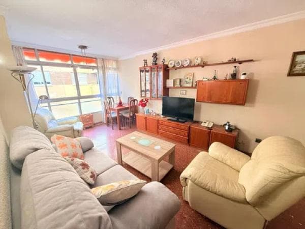 Venta de piso en Barrio Olletas - Sierra Blanquilla, Málaga
thumbnail 2