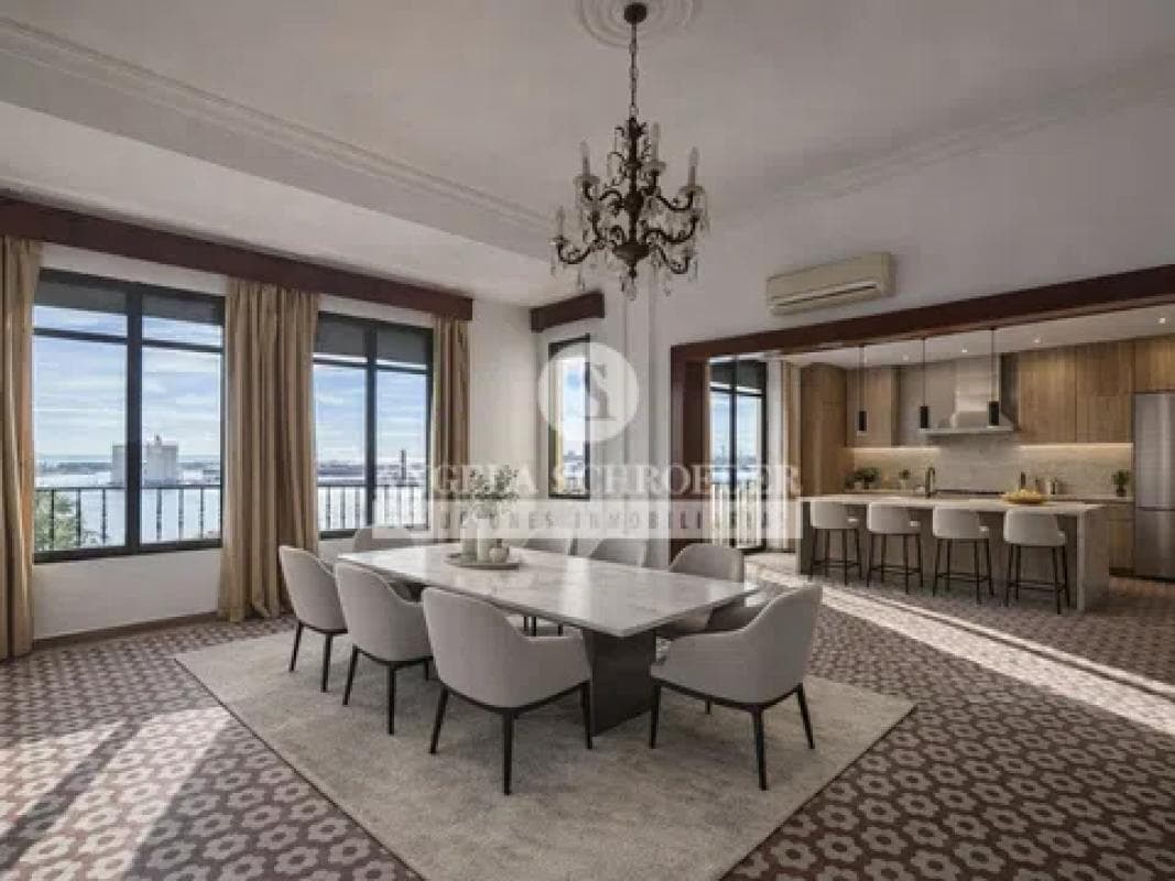 Venta de piso en Avenida de Manuel Agustín Heredia s/n, Málaga
photo 3