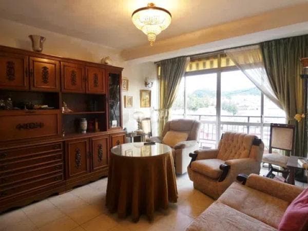 Venta de piso en Barrio Olletas - Sierra Blanquilla, Málaga
photo 1