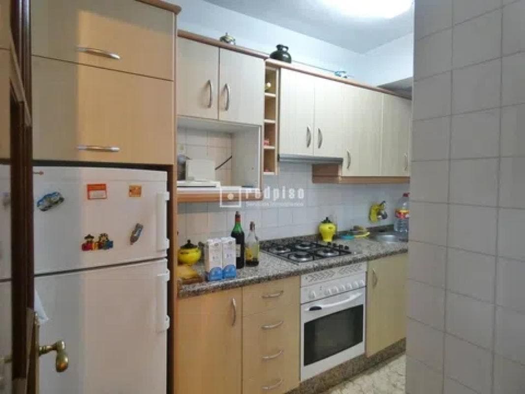 Sale of apartment in Calle Cristo de la Epidemia, Málaga
photo 3