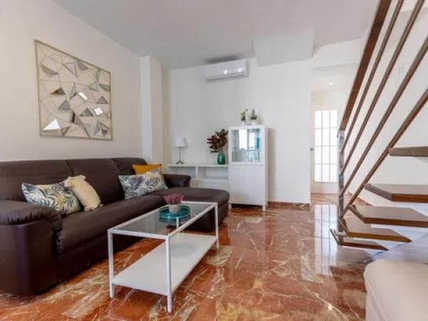 Duplex for sale on Calle Tejón y Rodríguez, Málaga thumbnail 1