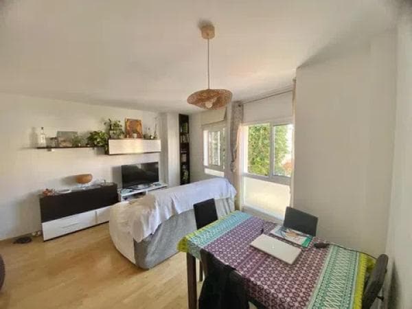 Venta de piso en Barrio Olletas - Sierra Blanquilla, Málaga
thumbnail 1