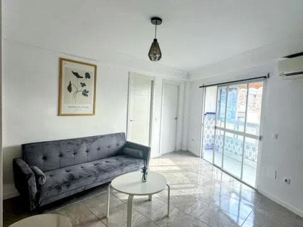 Venta de piso en Calle Rodríguez, 10, Málaga
photo 1