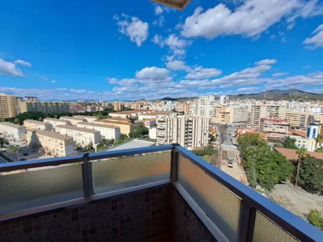 Venta de piso en Pasaje Esperanto, 4, Málaga
photo 5