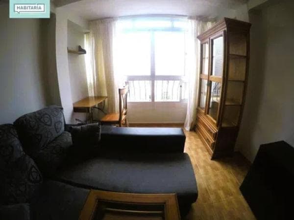 Venta de piso en Calle General Ibáñez, Málaga
thumbnail 2