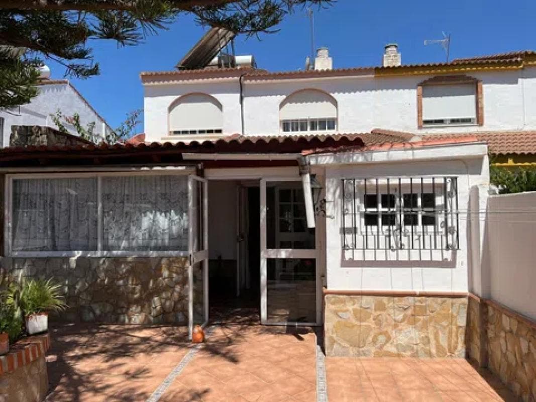 Properties for sale and rent in Spain photo 3