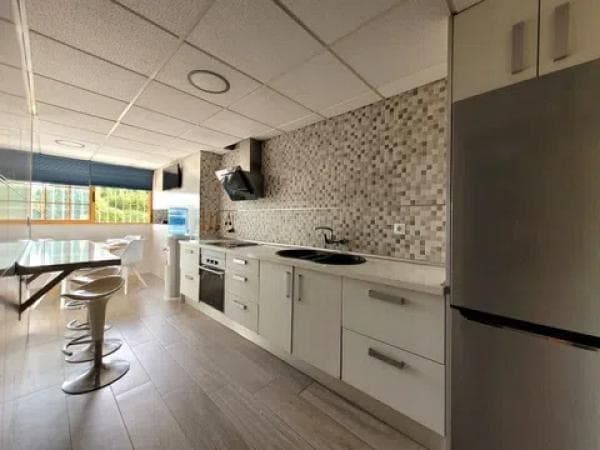 Venta de piso en Calle Jerez Perchet, 24, Málaga
thumbnail 2