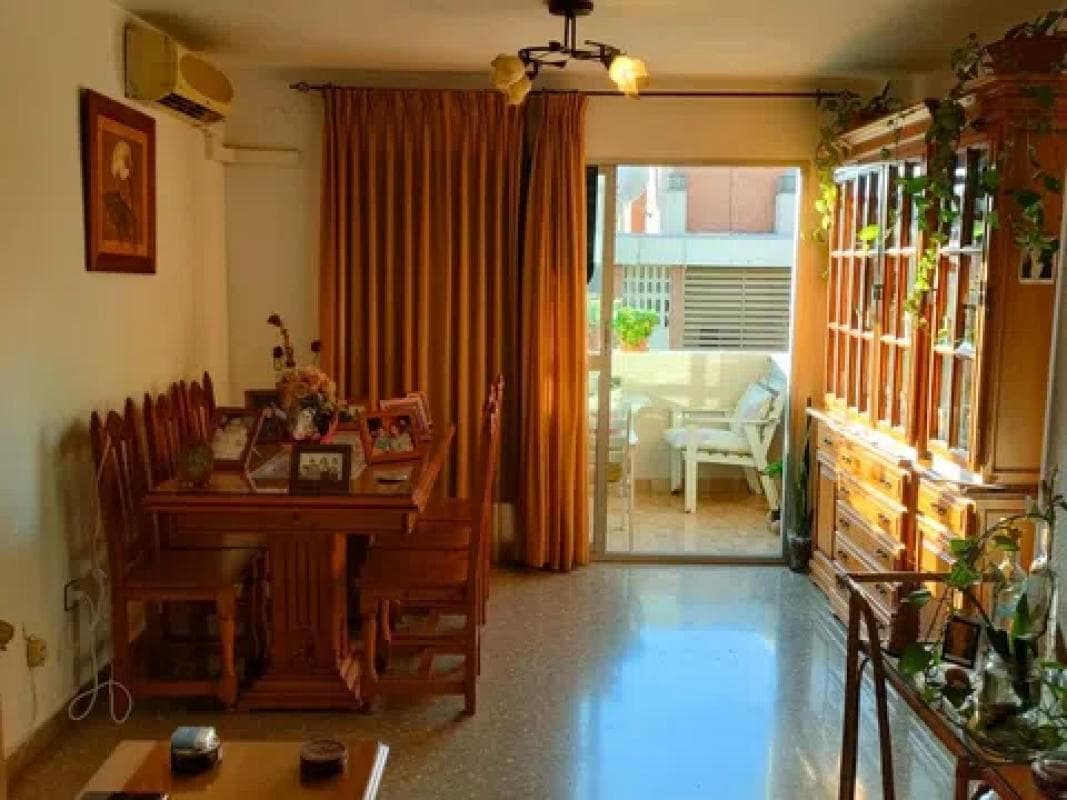 Sale of apartment in Calle Jerez Perchet, Málaga
photo 4