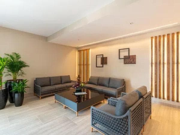 Venta de piso en Barrio Rodeo Alto-Guadaiza-La Campana, Marbella
thumbnail 2