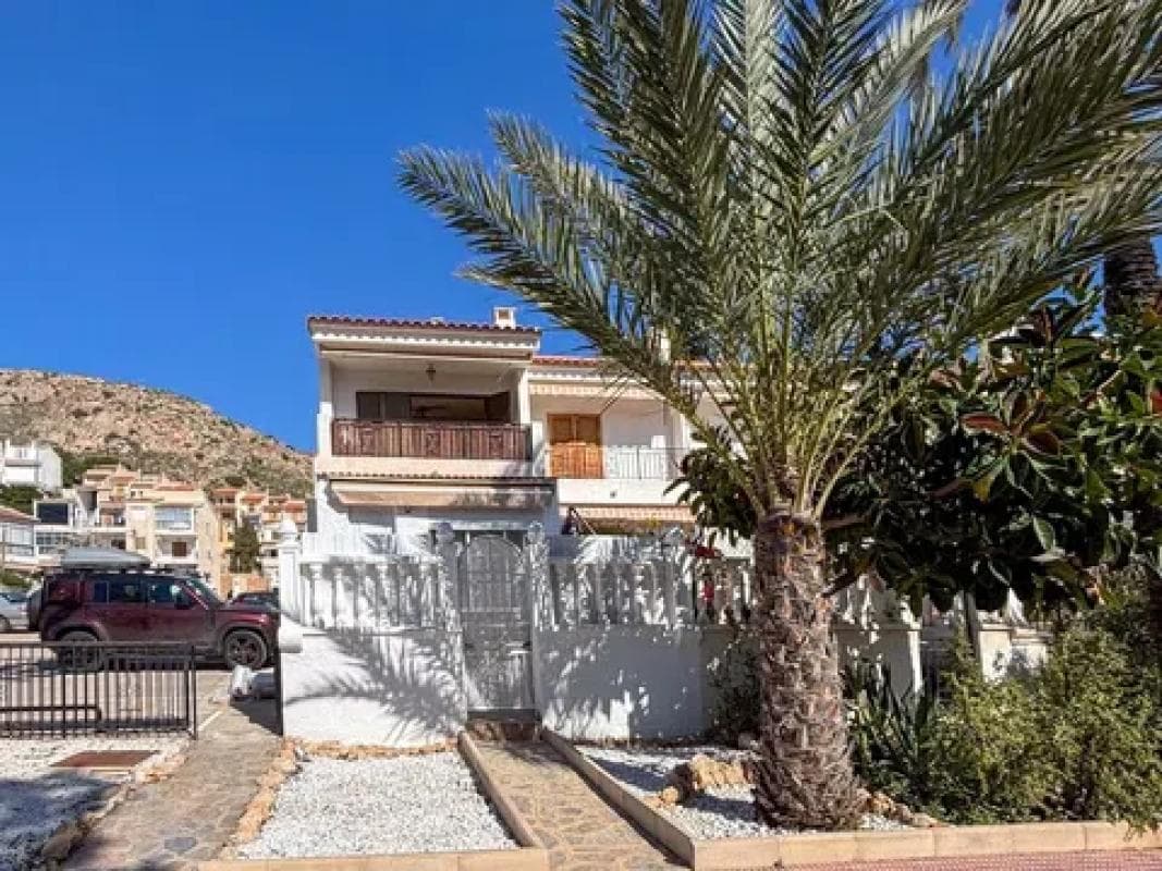 Venta de piso en Avenida de la Armada Española, Santa Pola
photo 3