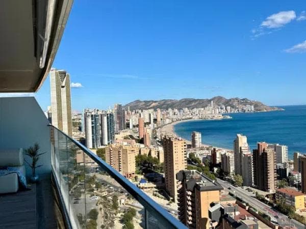 Sprzedaż mieszkania w Playa de Poniente, Benidorm
thumbnail 1