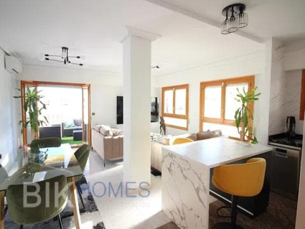 Продажа квартиры на Avenida de las Habaneras, Торревьеха
photo 1