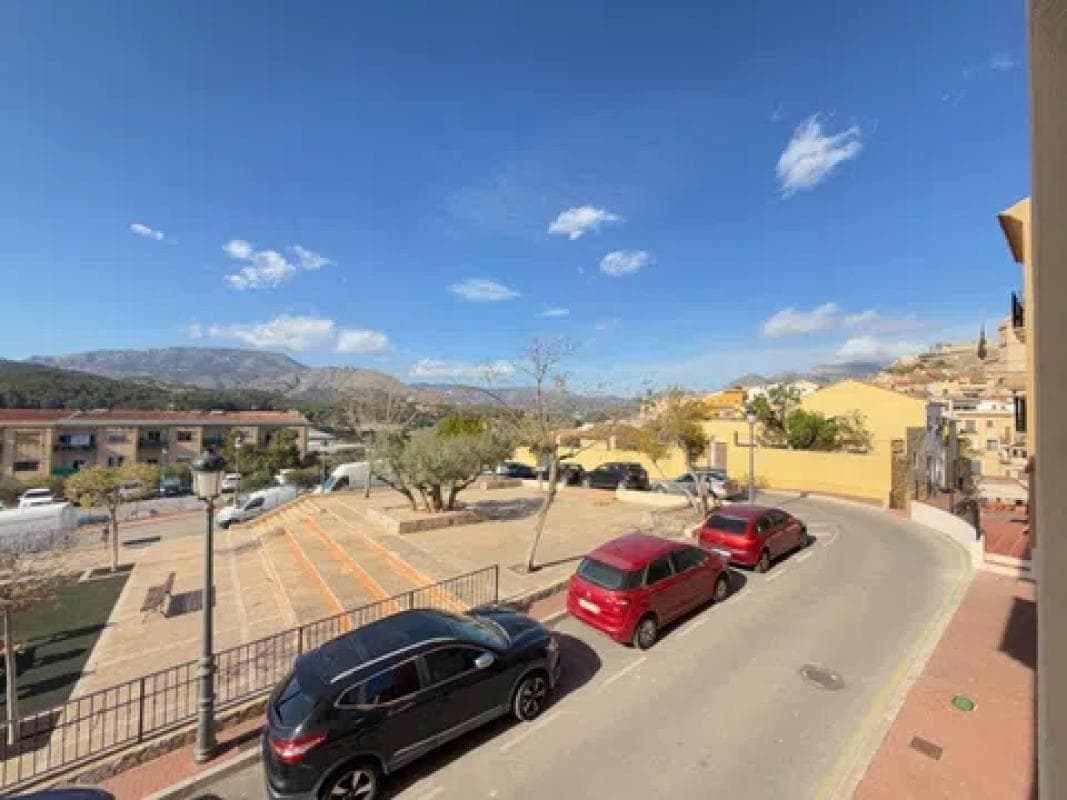 Sale of apartment in Casco urbano, Polop
photo 3